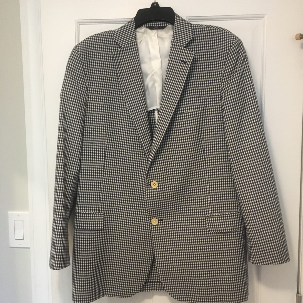 Summer Brooks Brothers sport jacket
size 42R black and white check plaid